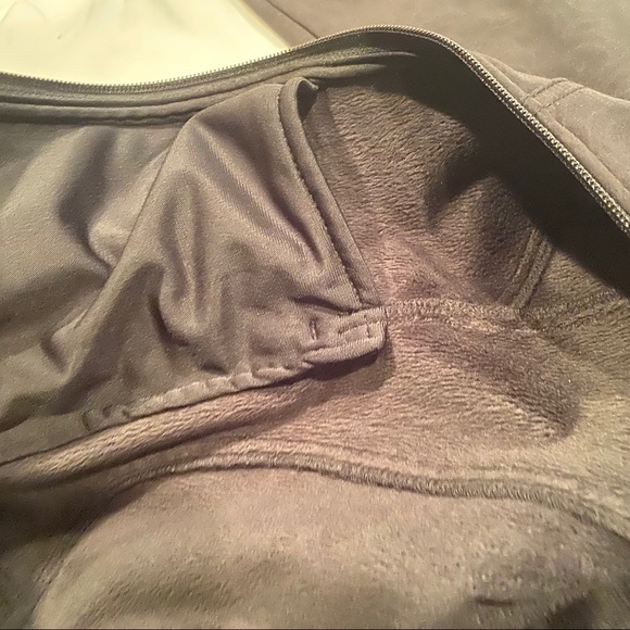 Kirkland brand jacket for women - Picture 4 of 8